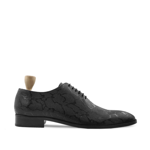 Windsor Men's Black Calf Leather Wholecut Shoes
